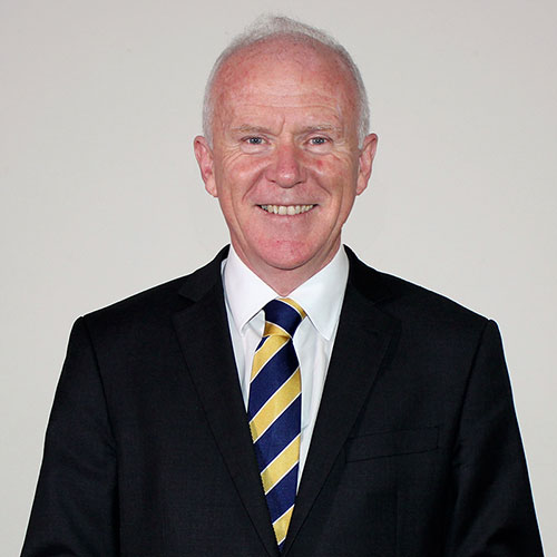Dr Tim Smyth